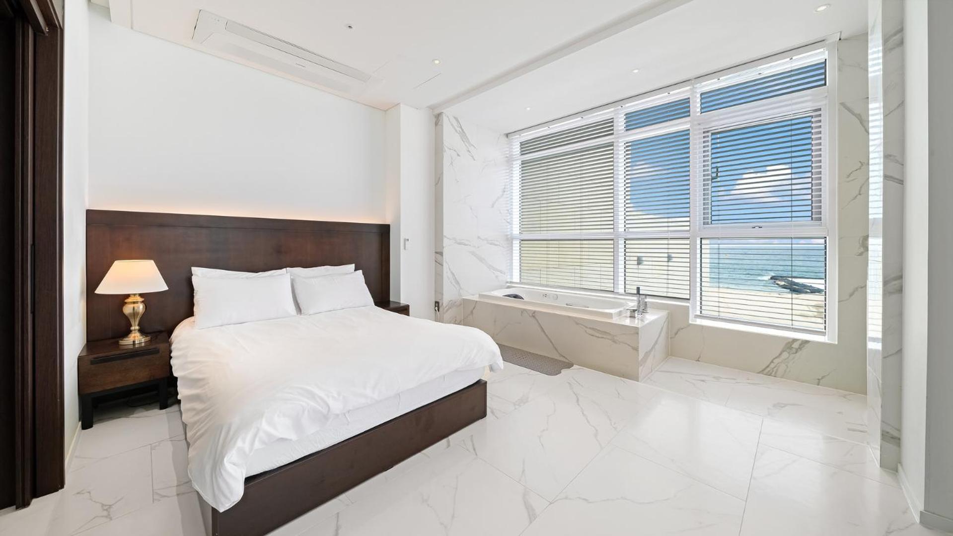 Goseong Moneblue Pension Екстер'єр фото